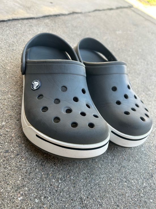 CROCS Other - CROCS Two-Tone Charcoal Gray Slip-On Clogs Size J3